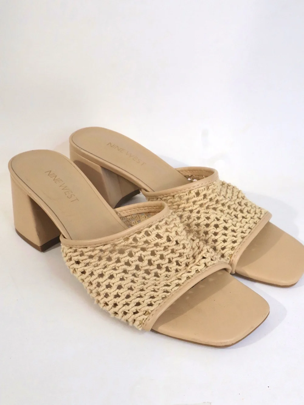 Nine West Minimalist Cane Crochet Knit Block Heel Mules Size 8